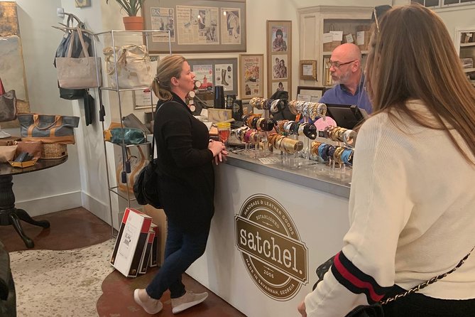 Sip N Shop Savannah Tour - Tour Group Size