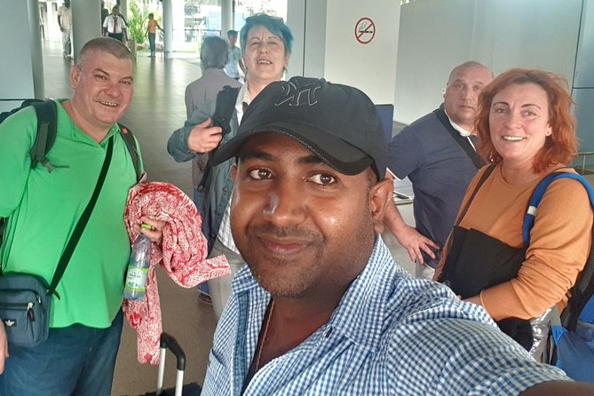 Sir Lanka Airport (BIA CMB) to Negambo City Private Transfer Pickup And Drop - Payment Options