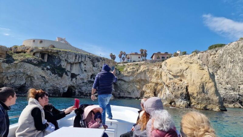 Siracusa: Ortigia & Sea Caves Speedboat Tour With Swim Stop - Tour Features and Amenities