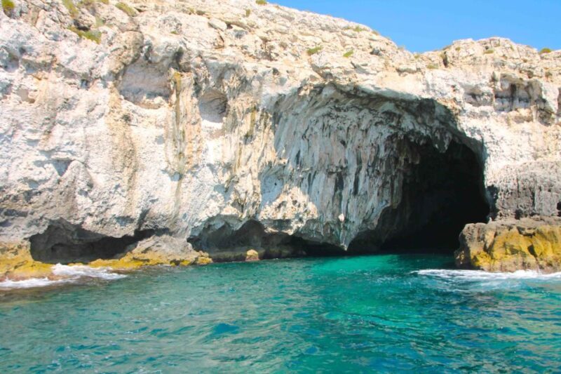 Siracusa: Ortygia Island Boat Tour With Grotto Visit - Swimming Opportunities During the Tour