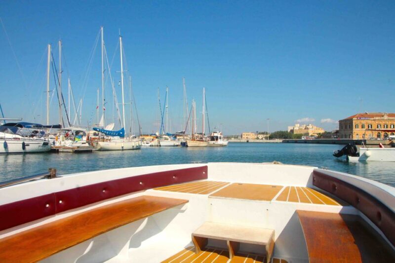 Siracusa: Ortygia Island Boat Tour With Grotto Visit - Important Information for Tour Participants