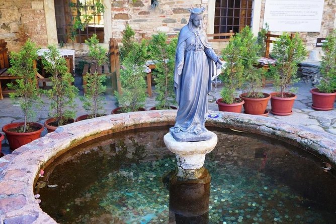 Sirince Village Tour From Kusadasi Port / Hotels - Knowledgeable and Friendly Guides