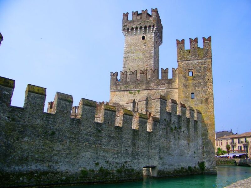 Sirmione Private Tour: on the Shores of Lake Garda - Scaligero Castles Grandeur