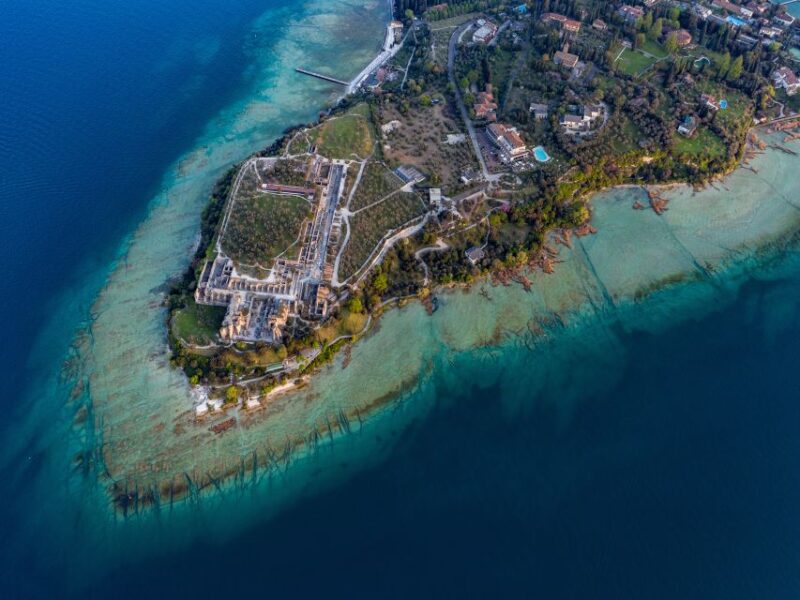 Sirmione: Scenic Afternoon Boat Cruise With Prosecco & Snack - Onboard Amenities and Experience