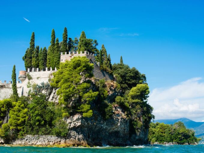 Sirmione: Scenic Afternoon Boat Cruise With Prosecco & Snack - Cancellation Policy and Payment