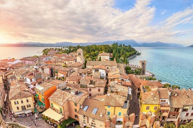 Sirmione & Verona, Lake Garda, Private Guided Tour From Milan - Discovering Verona