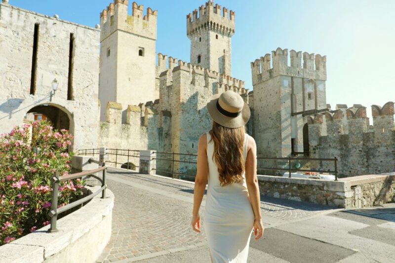 Sirmione: Walking and Speedboat Tour - Key Points