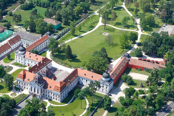 Sisis Royal Palace Tour With Hotel Pickup & Cake in Palace Café - Pickup and Start Time