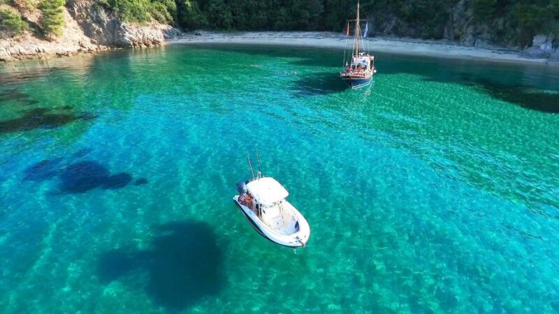 Sithonia: Speedboat Cruise to Ammouliani Island With Drinks - Included in the Tour