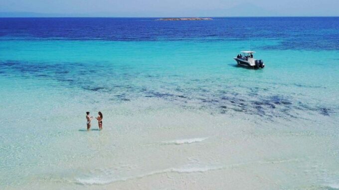Sithonia: Speedboat Cruise to Ammouliani Island With Drinks - Important Considerations