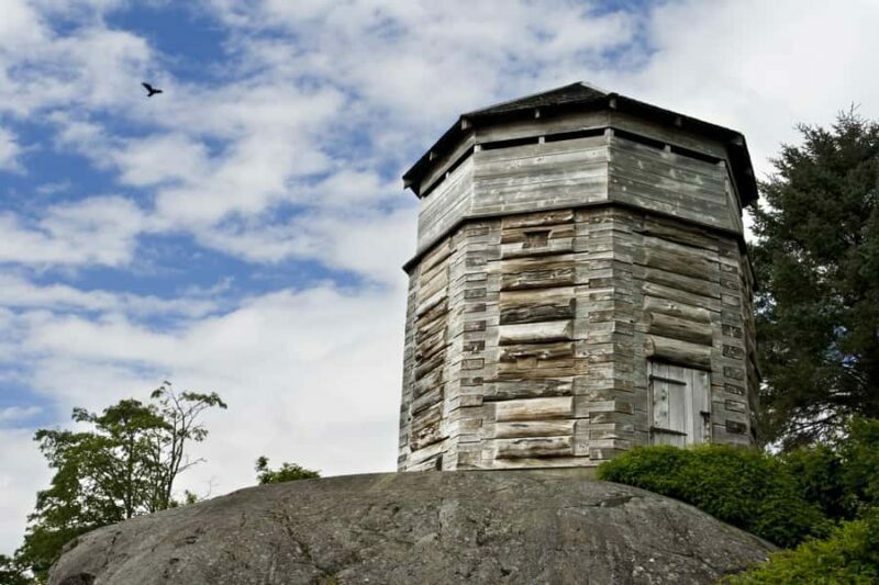 Sitka: Guided Walking Tour of Historic Downtown - Exploring Sitka’s Historic Downtown