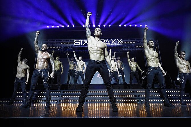 SIXX PAXX Theater Hamburg - Key Points