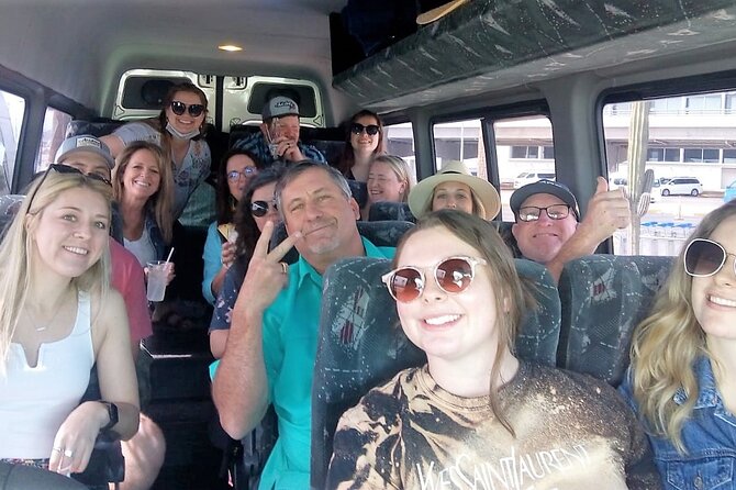 SJD Airport PRIVATE TRANSFER Van Airport to Cabo Area up 5 Pax - Confirmation and Cancellation Policies