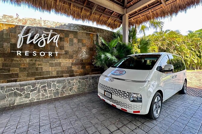 SJO Airport to Fiesta Resort Transportation - Meeting and Pickup