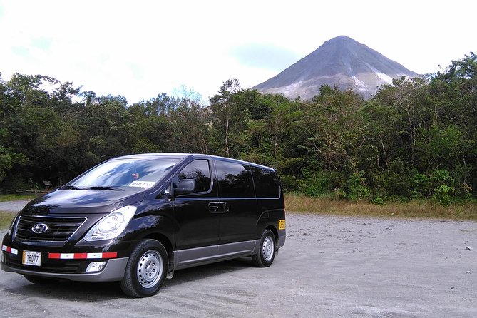 SJO Private Transfer to Arenal or La Fortuna up to 5 People (One Way) - Key Points