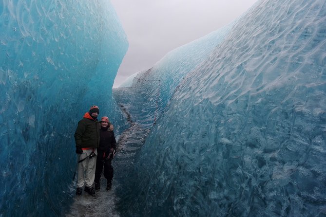 Skaftafell Ice Cave and Glacier Hike - Extra Small Group - Accessibility and Safety