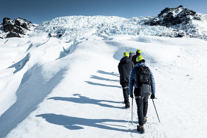 Skaftafell Ice Caving & Glacier Hike - Refreshments and Highlights