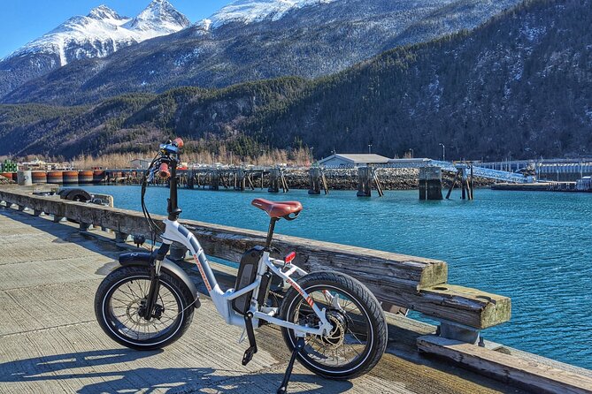Skagway Trail and Sail - Setting Sail on Hopscotch
