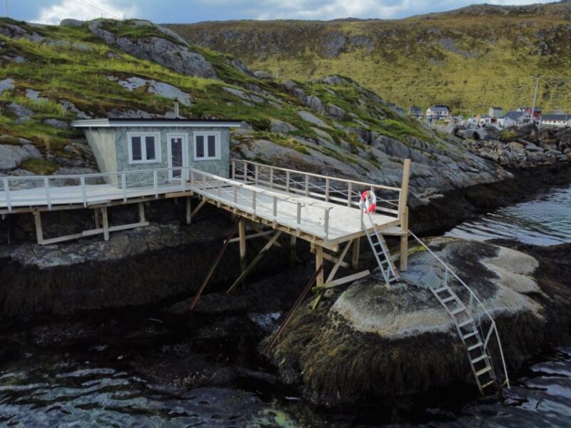 Skarsvåg: Arctic Sauna & Ice Bathing in the Barents Sea - Facilities and Inclusions