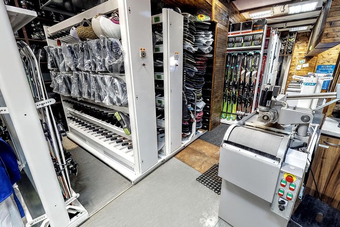 Ski and Snowboard Equipment Rental in Bansko - Rental Equipment Offerings