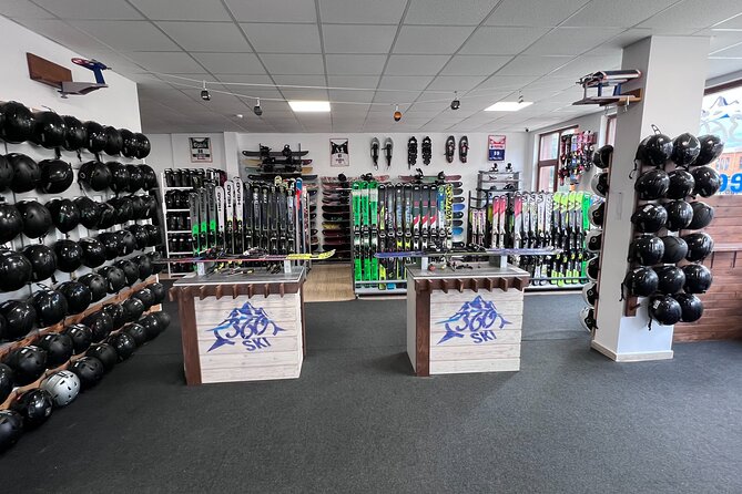 Ski and Snowboard Rental in Bansko - Equipment Selection