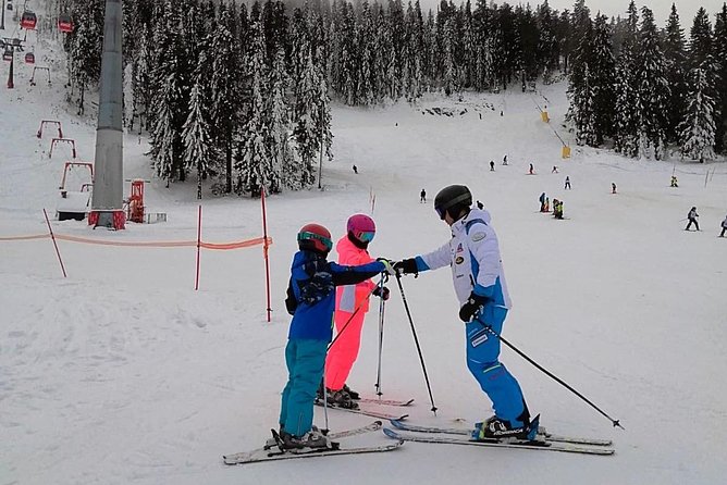 Ski / Snowboard Lessons on the Slopes of Poiana Brasov - Ski/Snowboard Equipment Rental