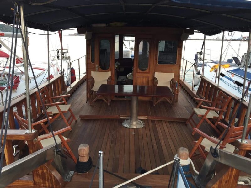 Skiathos: Traditional Boat Cruise With Swim Stops & Lunch - Participant Suitability