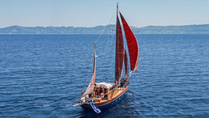 Skiathos: Wooden Sailboat Full- or Half-Day Trip With Meal - Booking and Cancellation