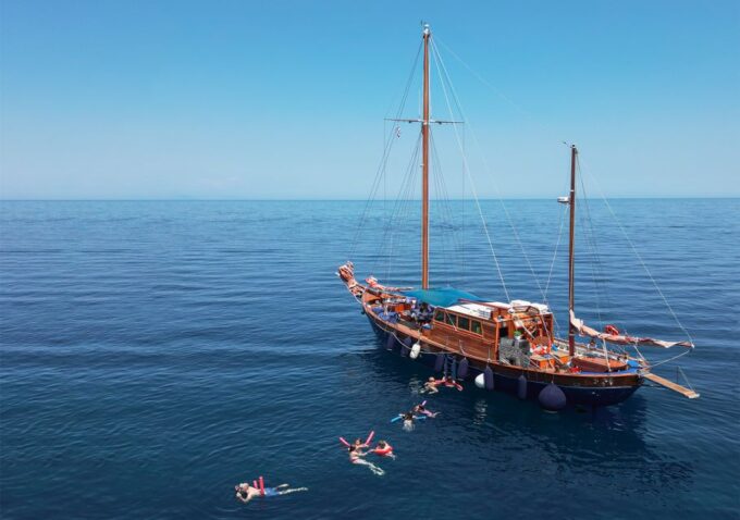 Skiathos: Wooden Sailboat Full- or Half-Day Trip With Meal - Itinerary Flexibility