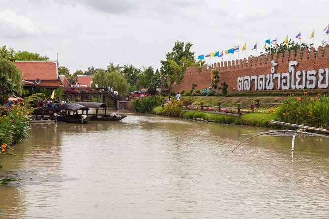 Skip the Line Admission Ticket of Ayothaya Floating Market - Additional Information