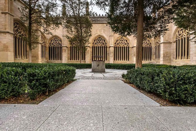 Skip the Line Admission Ticket to Cathedral of Segovia - Exploring the Cathedrals Interior