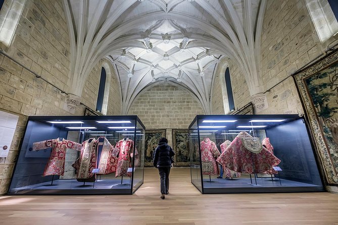Skip the Line Admission Ticket to Cathedral of Segovia - The Cathedrals Cloister and Chapels