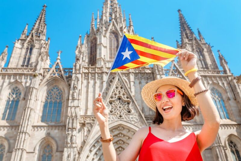 Skip-The-Line Barcelona Cathedral With Private Guide - Cathedral Experience
