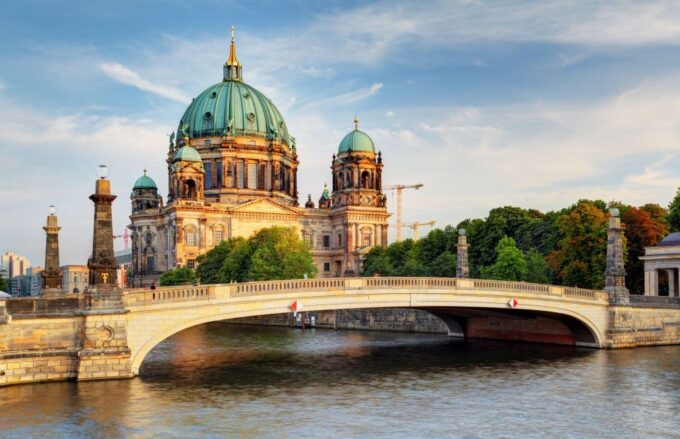 Skip-the-line Berlin Cathedral and Old Town Private Tour - Museum Island