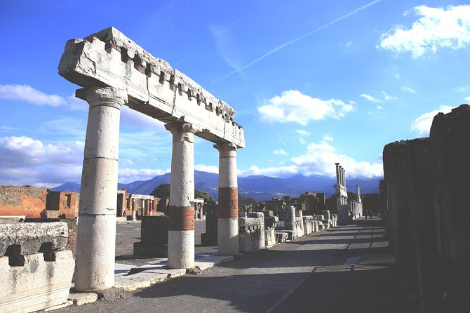 Skip-The-Line Best of Pompeii in One Day Tour W Local Guide & New Opened Houses - Skip-the-Line Access