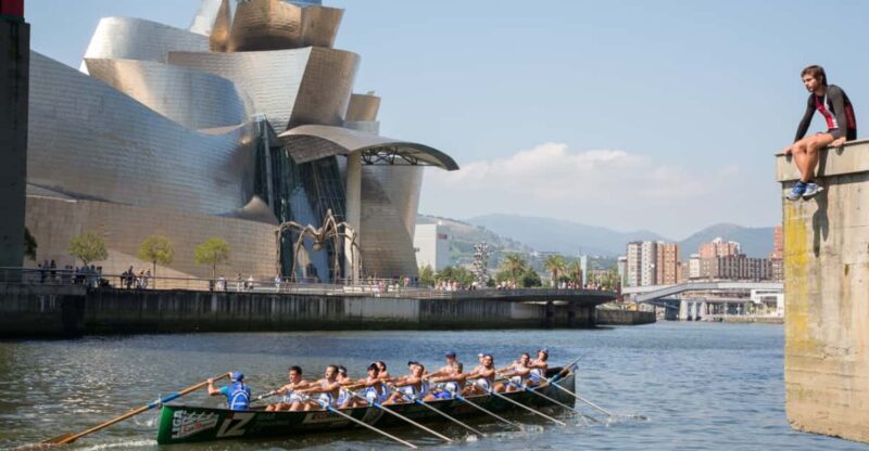 SKIP-THE-LINE BILBAO GUGGENHEIM MUSEUM SMALL GROUP TOUR - Key Points