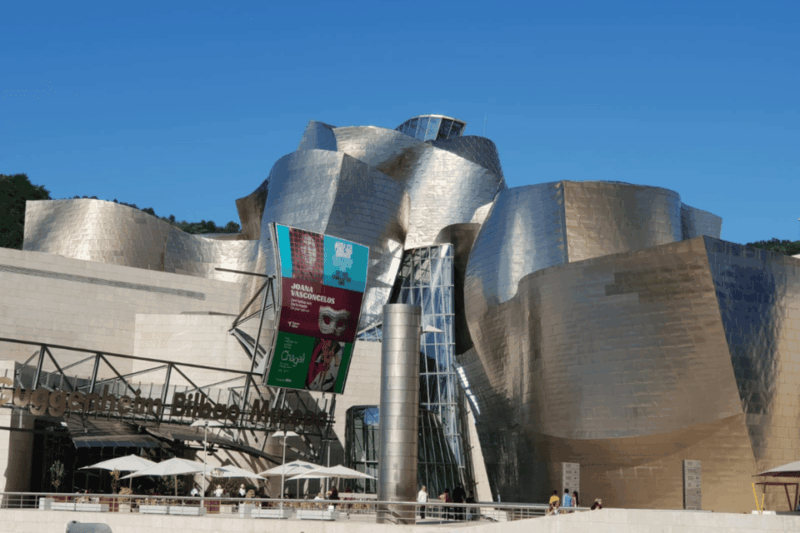 SKIP-THE-LINE BILBAO GUGGENHEIM MUSEUM SMALL GROUP TOUR - Booking Information