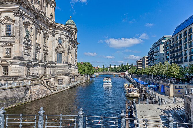 Skip-the-line Boat Cruise and Berlin's Old Town Guided Tour - Preparing for the Tour