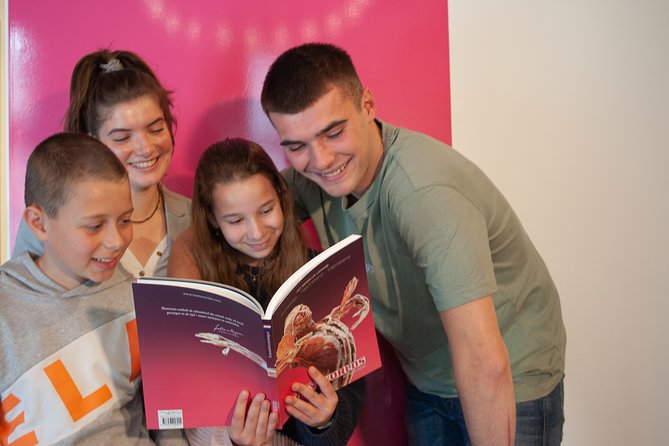 Skip the Line: Body Worlds Amsterdam Ticket - Entrance Ticket and Check-in