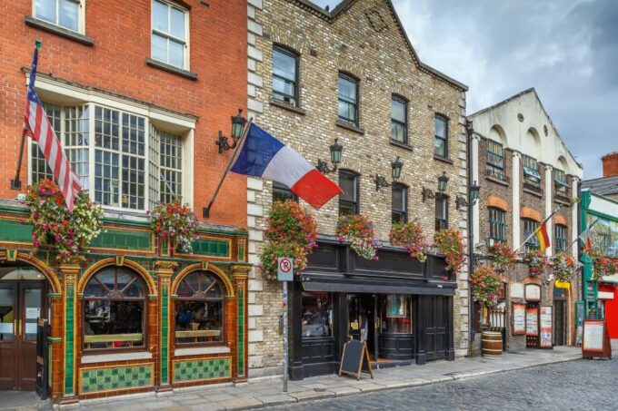 Skip-the-line Book of Kells and Old Town Private Tour - Frequently Asked Questions