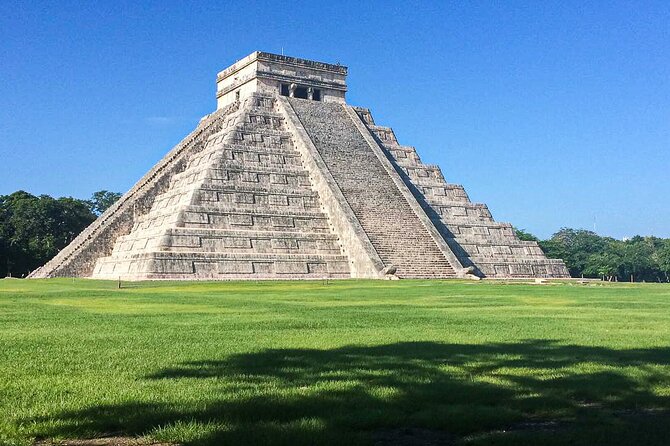 Skip the Line Chichen Itza Private Tour, Sacred Cenote & Lunch - Delicious Lunch at a Local Restaurant