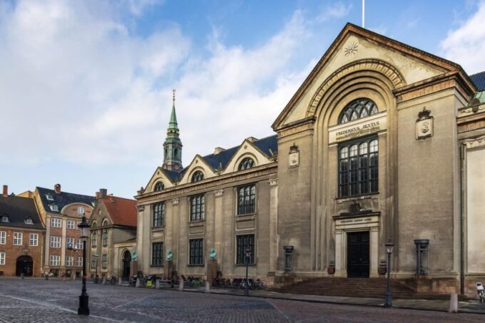 Skip-the-line Danish Jewish Museum Copenhagen Private Tour - Group Size and Logistics