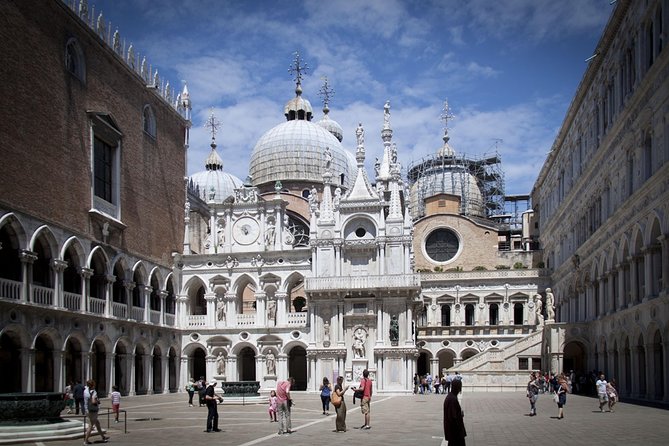 Skip the Line Doges Palace Guided Walking Tour in Venice - Accessibility and Policy