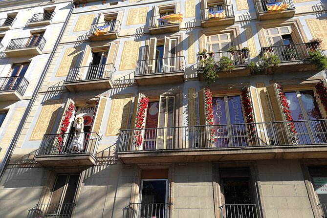 Skip the Line: Erotic Museum of Barcelona Admission Ticket With Free Souvenir - Champagne and Souvenirs Await