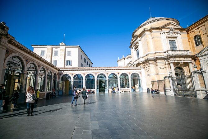 Skip-the-line Exclusive Private Tour of Vatican Museum Sistine Chapel & St Peter - Meeting and Departure Details