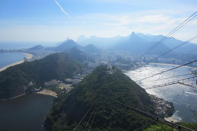 Skip the Line: Fast Pass Ticket for Sugarloaf Mountain - Food and Refreshments