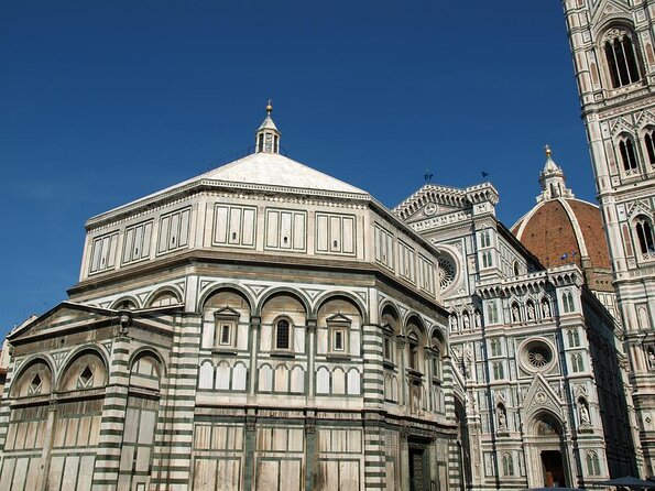 Skip-the-Line Florence Highlights and David Walking Tour - Piazza Della Repubblica and Surroundings