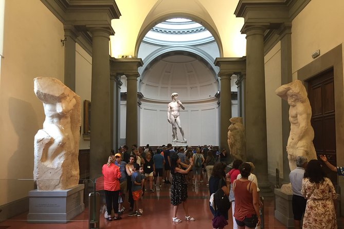 Skip-the-Line Guided Tour of Michelangelo's David - Meeting and Pickup