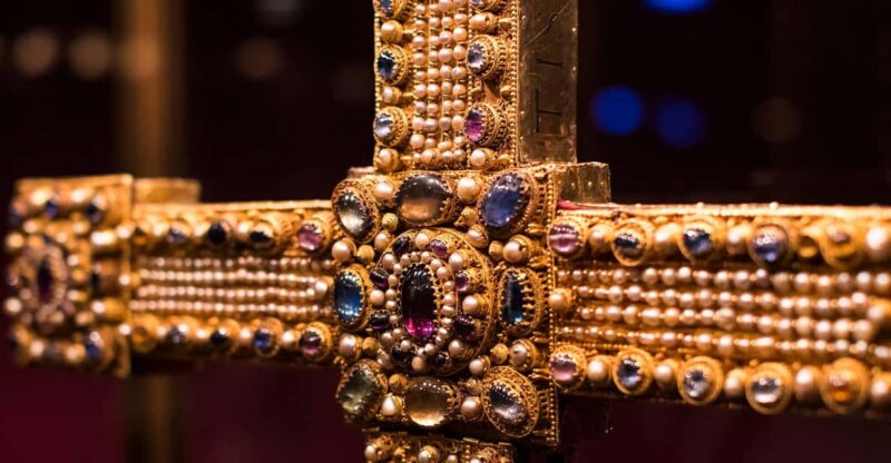 Skip-the-line Imperial Treasury Vienna Private Guided Tour - Tour Highlights and Experience