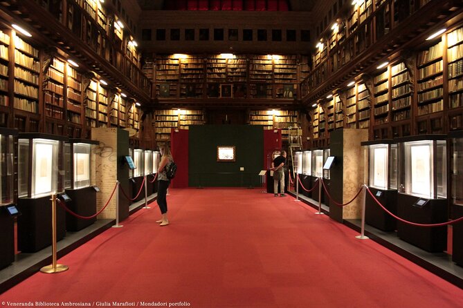 Skip the Line: Leonardo Da Vinci Walking Tour of Milan Including the Last Supper Ticket - Meeting and Pickup